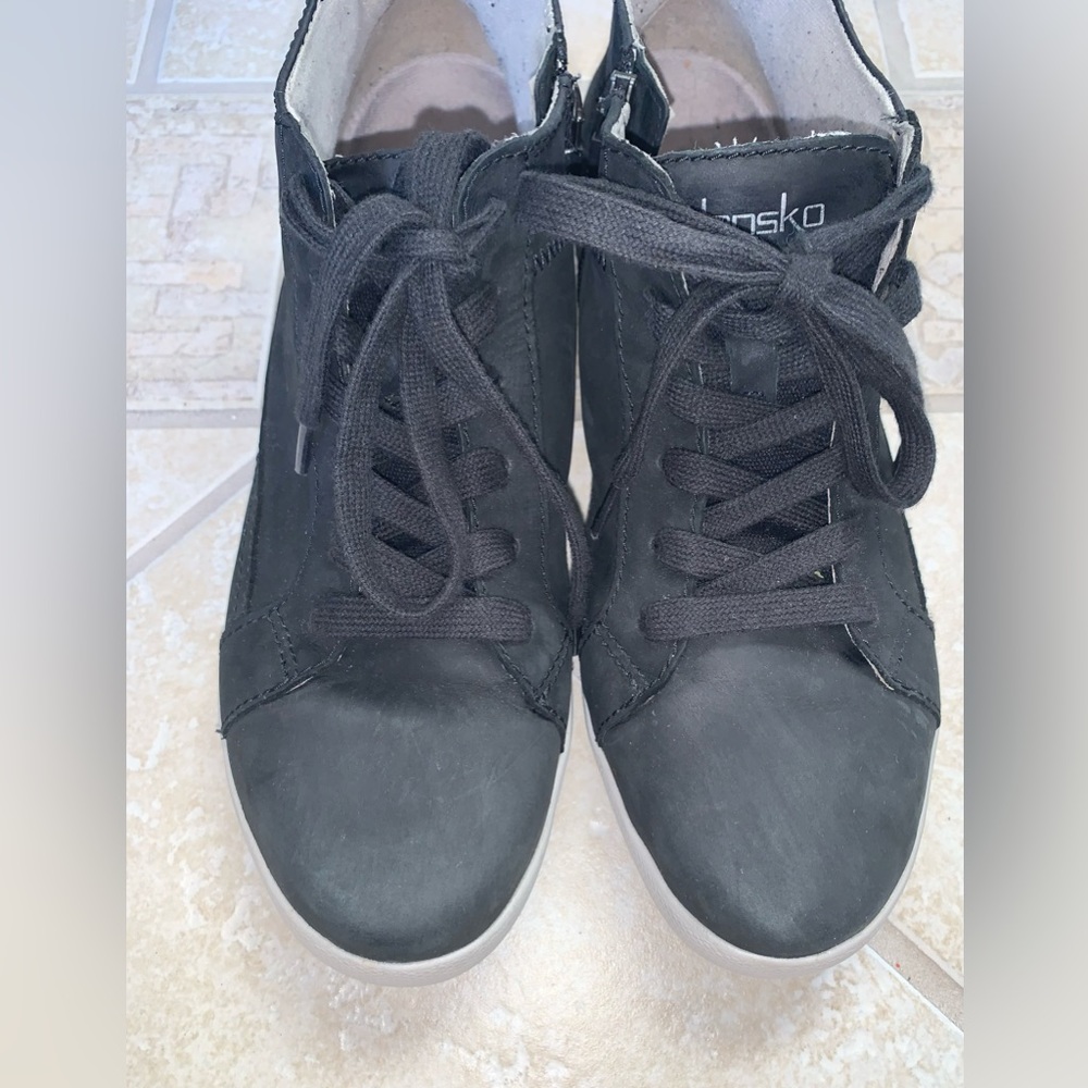 DANSKO black onyx milled Nubuck suede ankle boots sneakers womens size 40 9.5 9 - Picture 6 of 16
